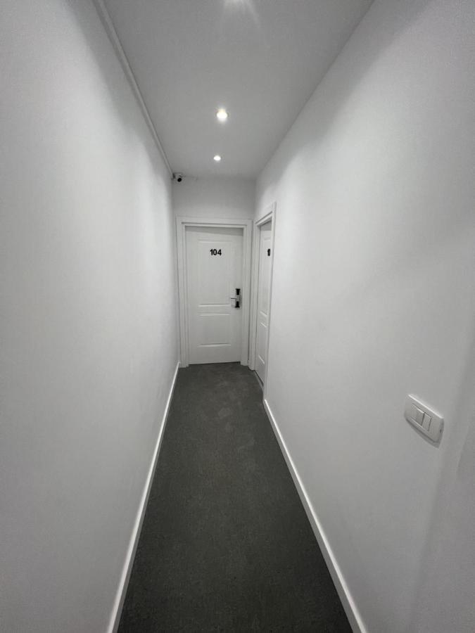 Skenderbej Rooms Tirana Exterior foto